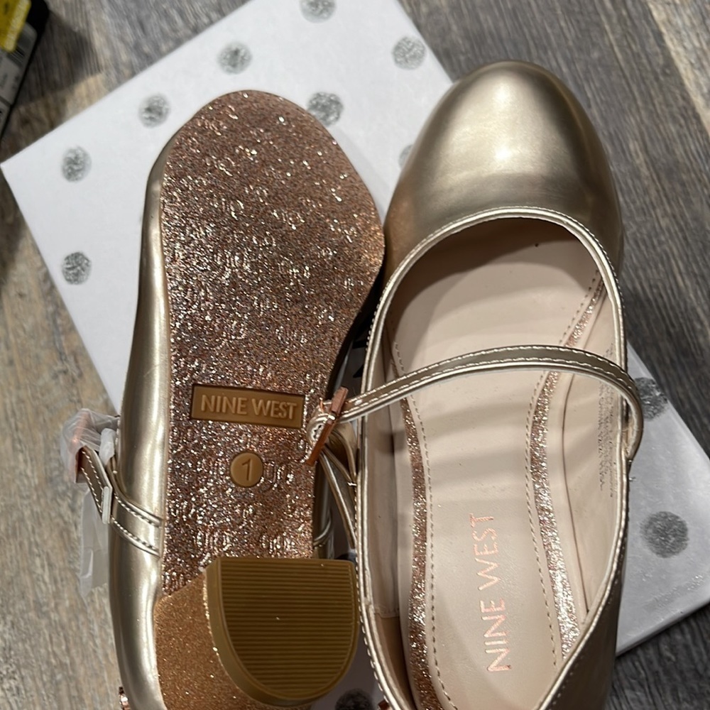 Nine West girls shoes - Picture 8 of 13